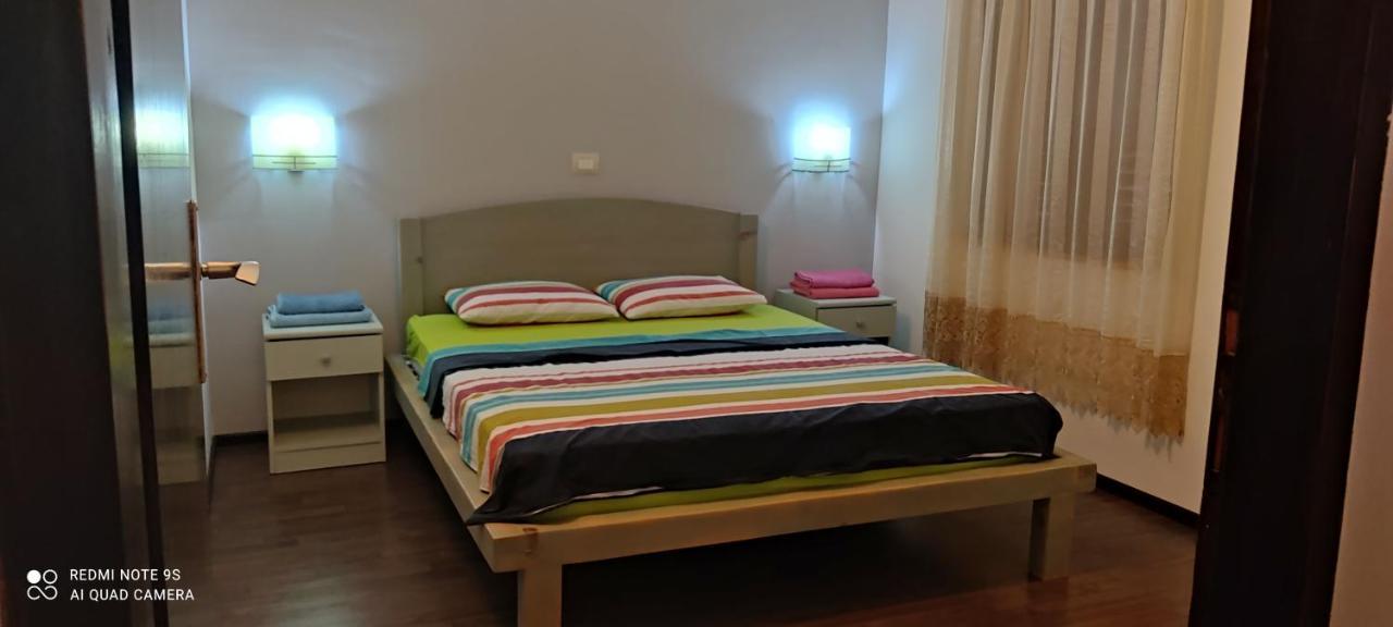 Apartments Sandra Vrsar Exterior photo